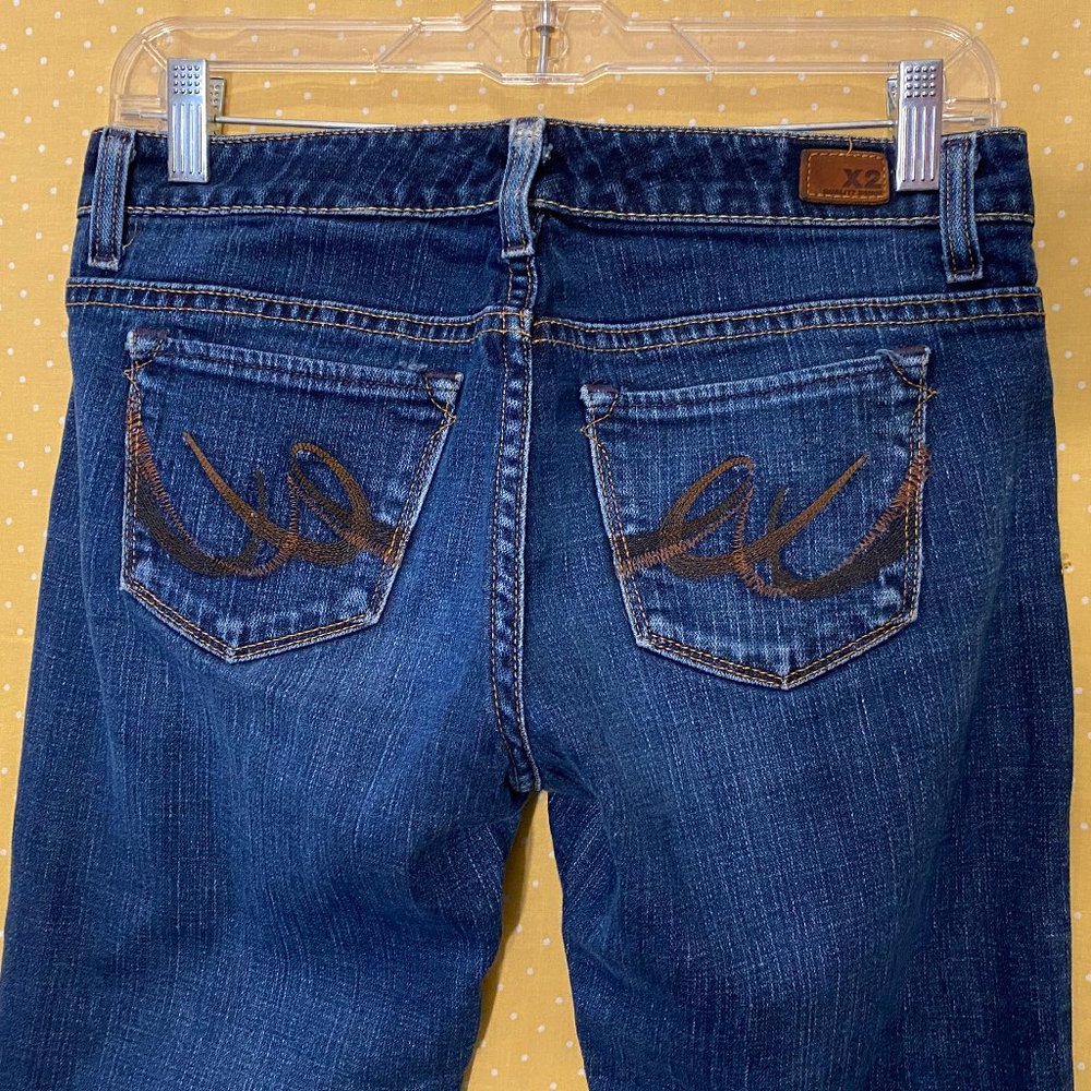 Express Jeans X2 slim, low rise, flare leg, size 2 Long